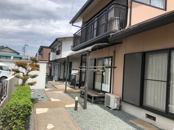 目隠しﾌｪﾝｽのﾌﾟﾁﾘｶﾞｰﾃﾞﾝ